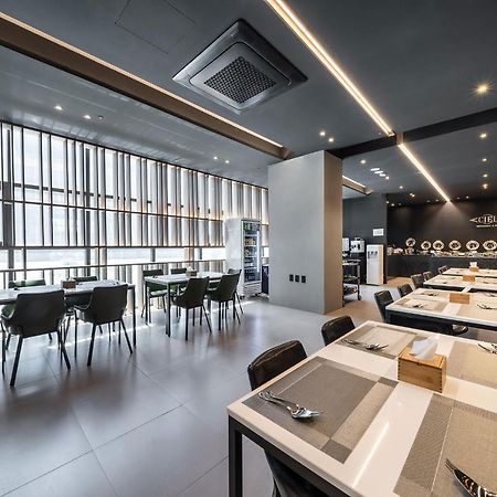 Incheon Airport Legend Hotel Екстериор снимка